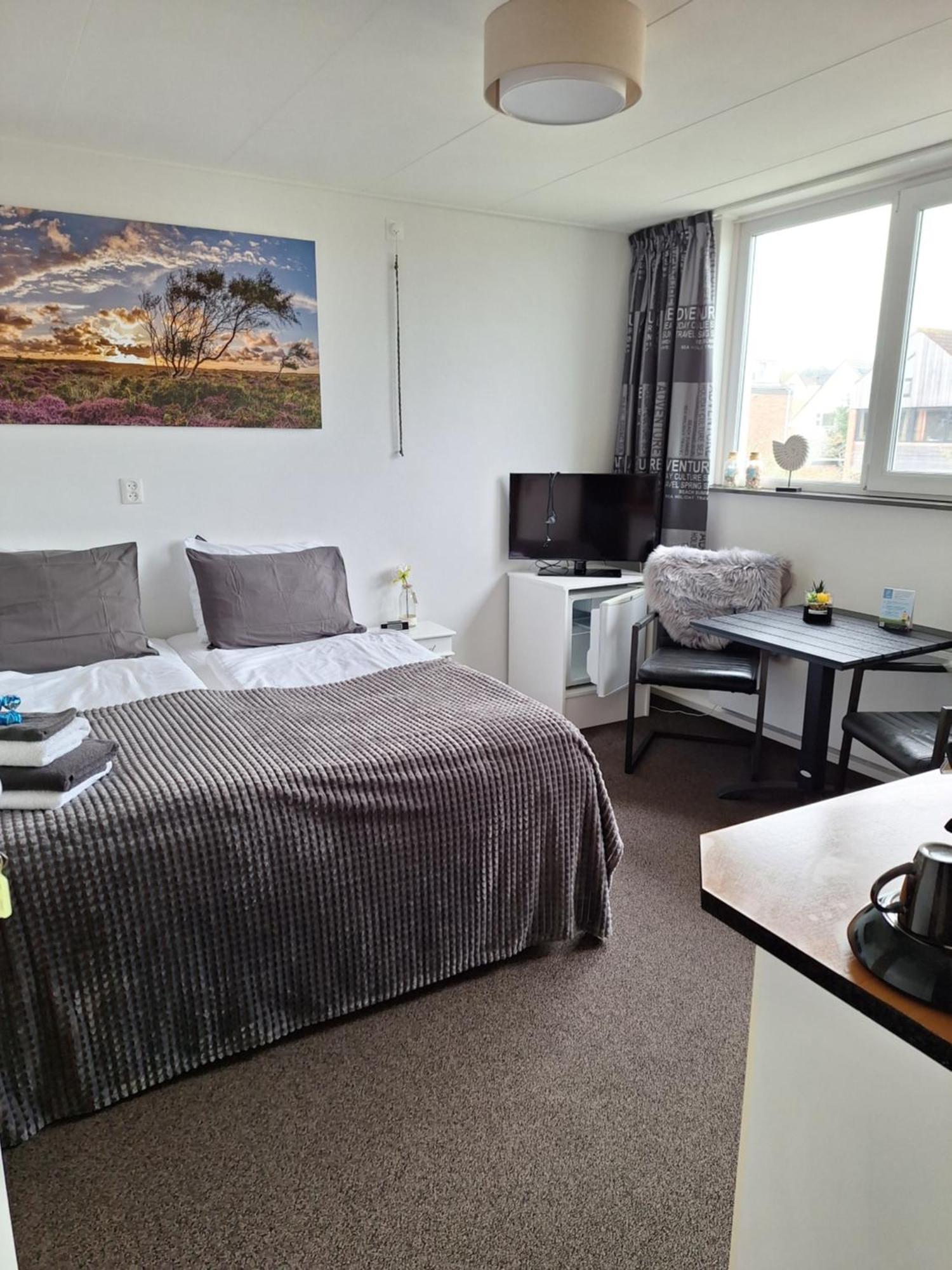 B&B Marijke De Koog  Luaran gambar